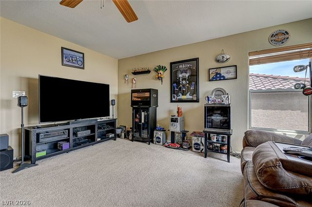 2265 Stone Breeze Avenue, North Las Vegas, NV 89031