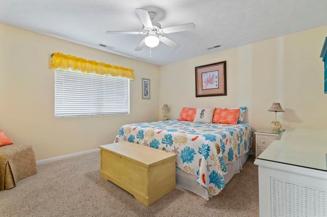 622 Persimmon Ln., North Myrtle Beach, SC 29582