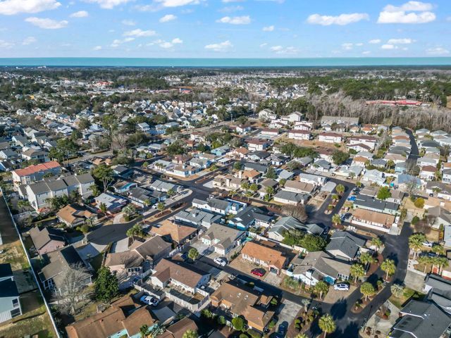 622 Persimmon Ln., North Myrtle Beach, SC 29582