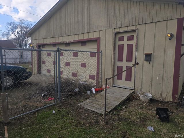 1823 W 9th Street, Marion, IN 46953