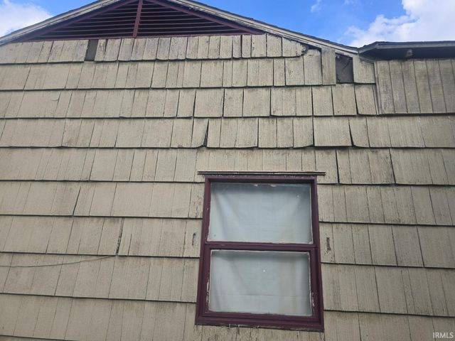 1823 W 9th Street, Marion, IN 46953