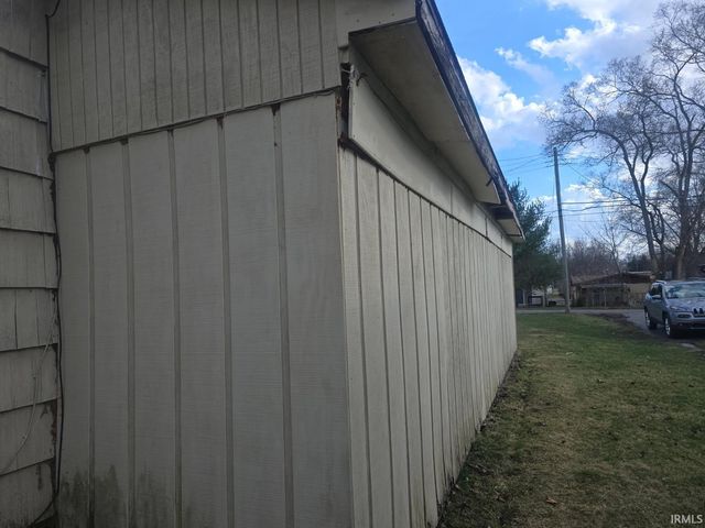 1823 W 9th Street, Marion, IN 46953