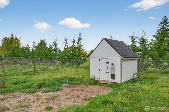 29 Little Island Lane, Cathlamet, WA 98612