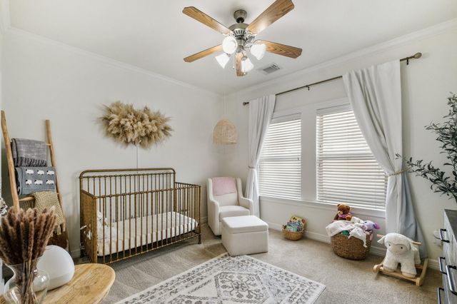 933 W 17th Street, Houston, TX 77008