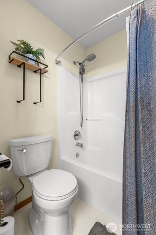 1323 105th Lane SE, Olympia, WA 98501