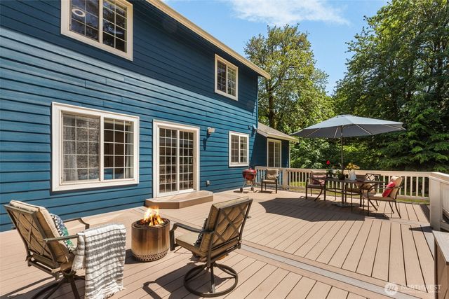 1323 105th Lane SE, Olympia, WA 98501