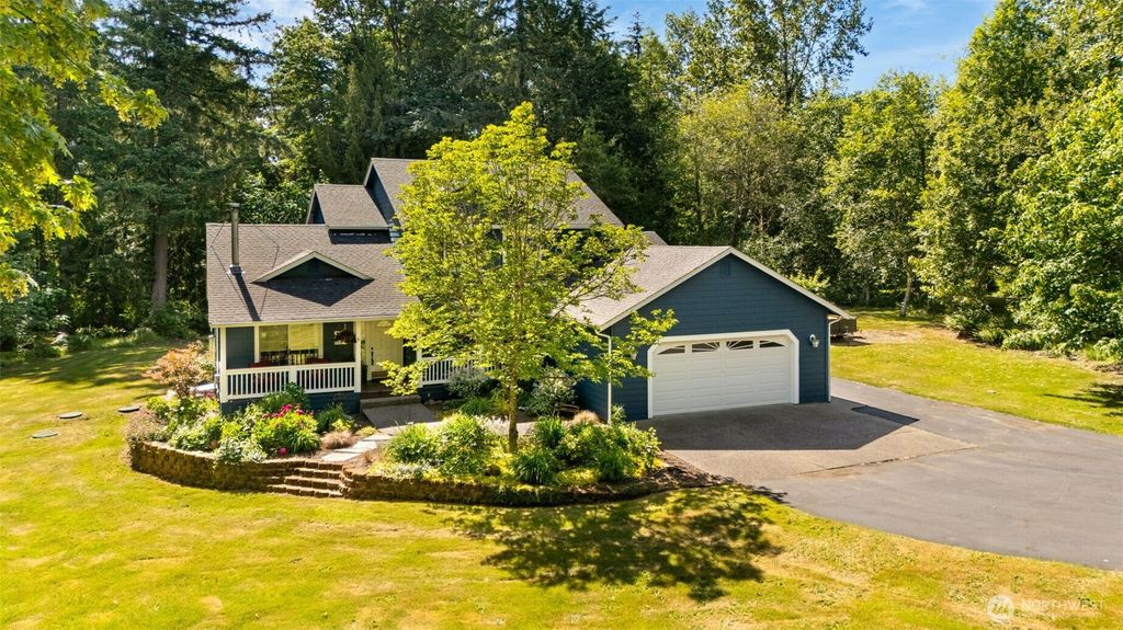 1323 105th Lane SE, Olympia, WA 98501