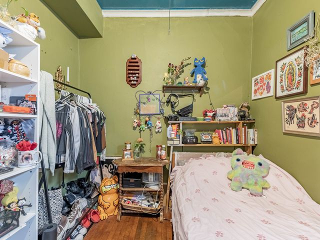 2951 W 43rd Street, Chicago, IL 60632