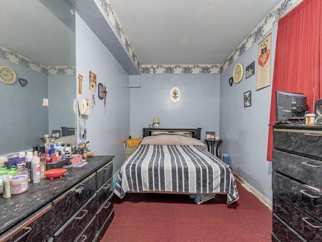 2951 W 43rd Street, Chicago, IL 60632