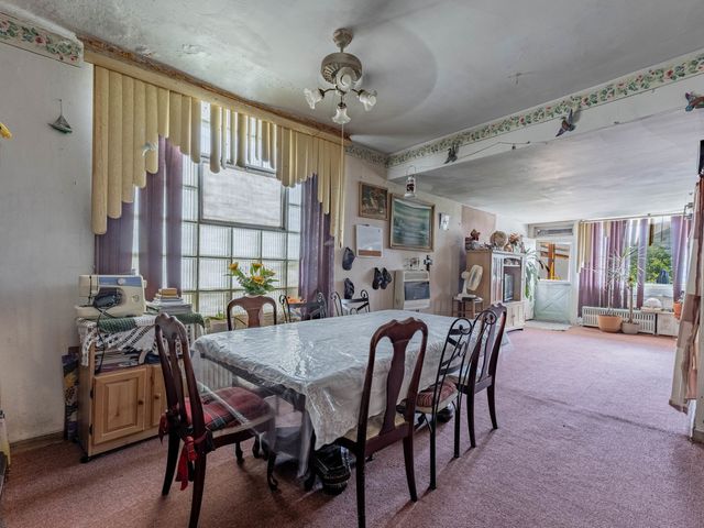 2951 W 43rd Street, Chicago, IL 60632