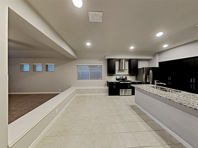 12005 Rustling Oaks Drive, Fort Worth, TX 76036