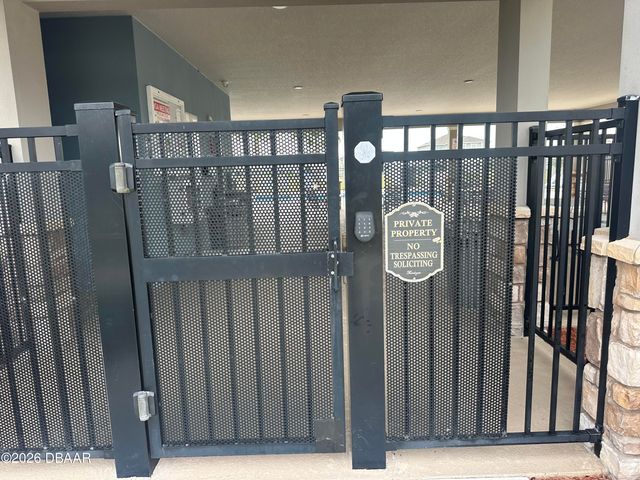 1813 Myrtlebrooke Drive, Edgewater, FL 32141