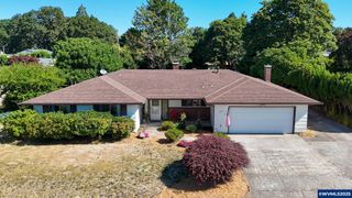 3015 Lansing Av SE, Albany, OR 97322