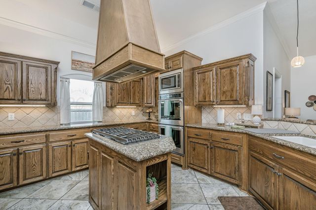 8401 BAXTER Drive, Amarillo, TX 79119