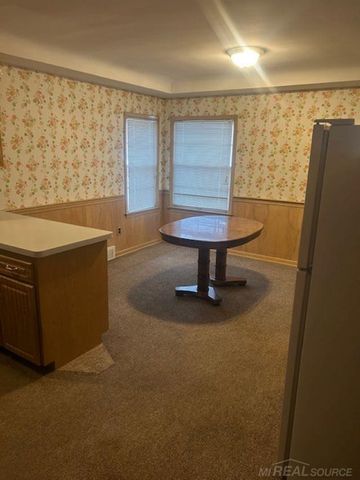 23382 Masch Avenue, Warren, MI 48091