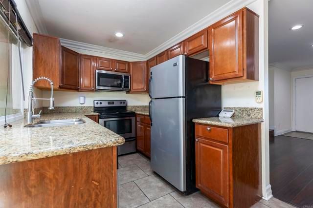 309 Sun Court, El Cajon, CA 92021