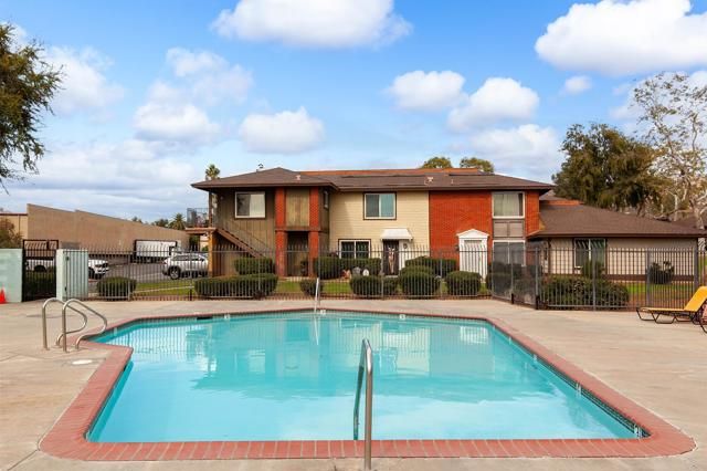 309 Sun Court, El Cajon, CA 92021