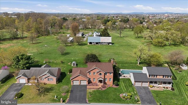220 MONTCLAIR CT, Hagerstown, MD 21742