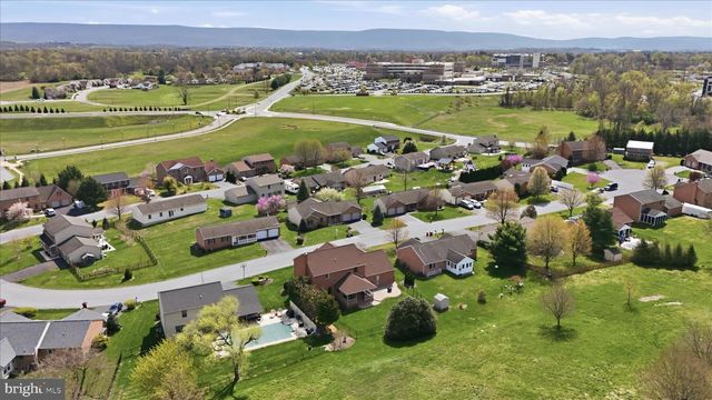 220 MONTCLAIR CT, Hagerstown, MD 21742