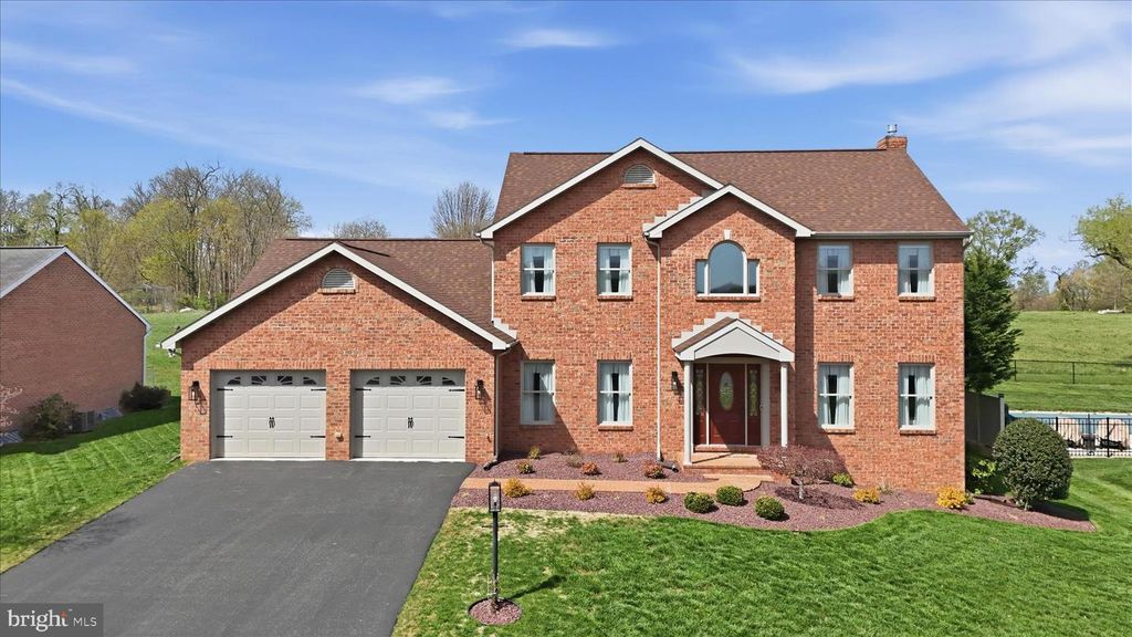 220 MONTCLAIR CT, Hagerstown, MD 21742