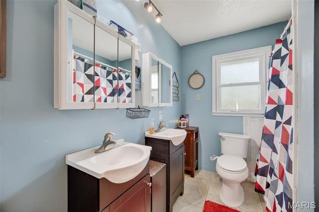 644 W Hayes Street, Lebanon, MO 65536