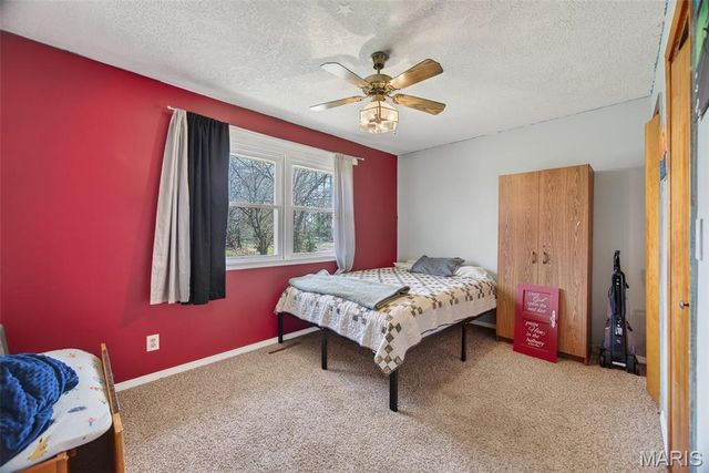 644 W Hayes Street, Lebanon, MO 65536