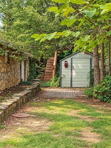 5400 Foster Street, Overland Park, KS 66202