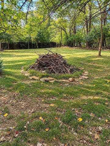 5400 Foster Street, Overland Park, KS 66202