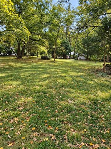 5400 Foster Street, Overland Park, KS 66202