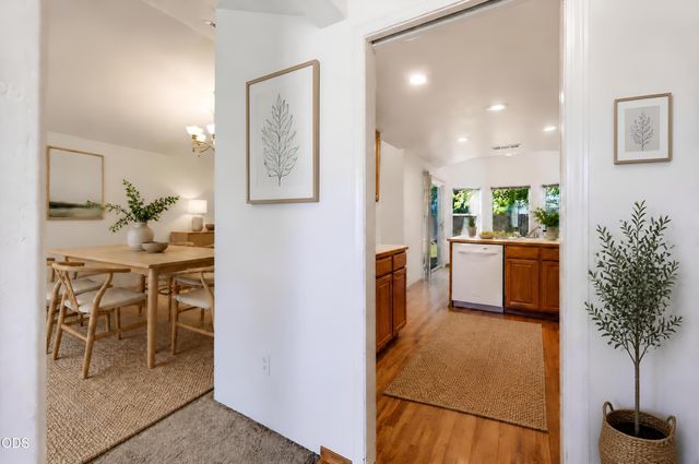 1057 Brookdale Avenue, Medford, OR 97504