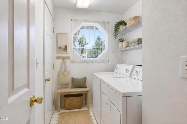 1057 Brookdale Avenue, Medford, OR 97504