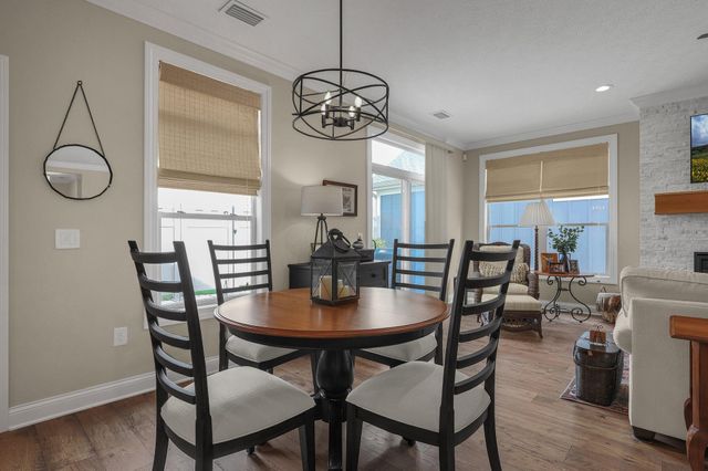 3628 Backstretch Way, Grove City, OH 43123