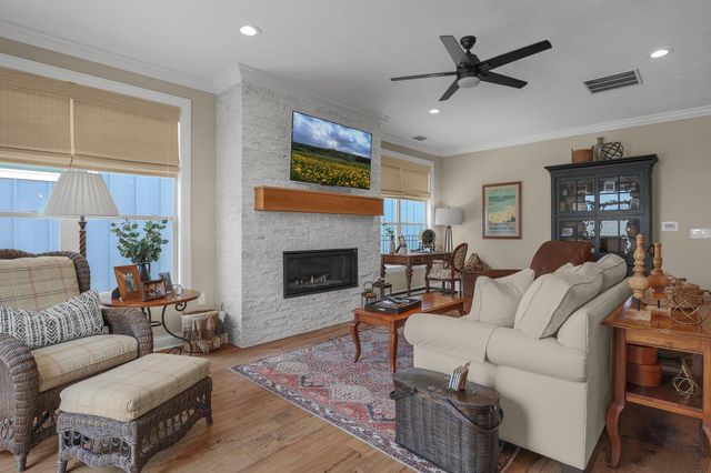 3628 Backstretch Way, Grove City, OH 43123