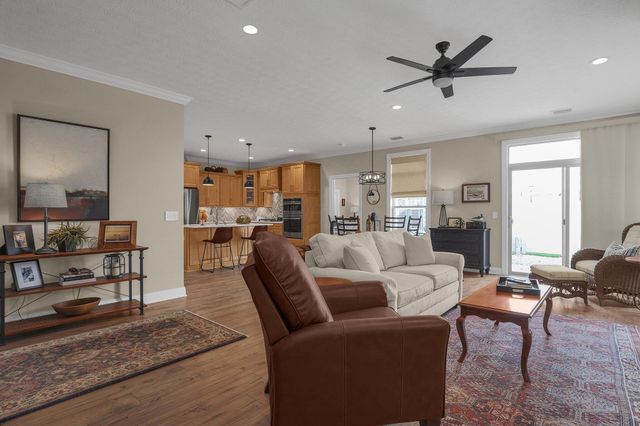 3628 Backstretch Way, Grove City, OH 43123