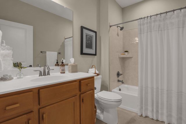 3628 Backstretch Way, Grove City, OH 43123