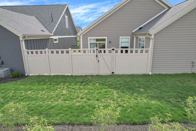 3628 Backstretch Way, Grove City, OH 43123