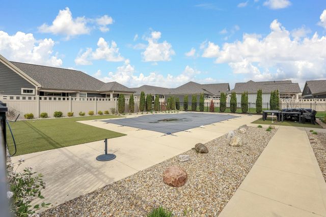 3628 Backstretch Way, Grove City, OH 43123