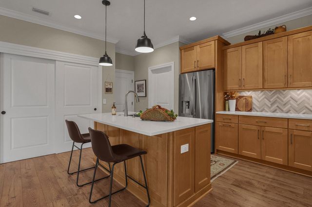 3628 Backstretch Way, Grove City, OH 43123