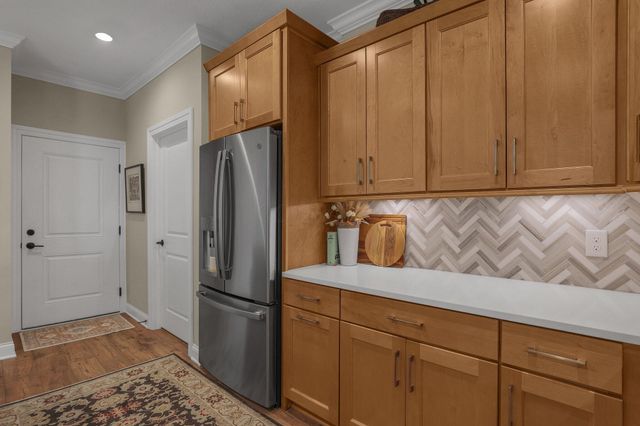 3628 Backstretch Way, Grove City, OH 43123