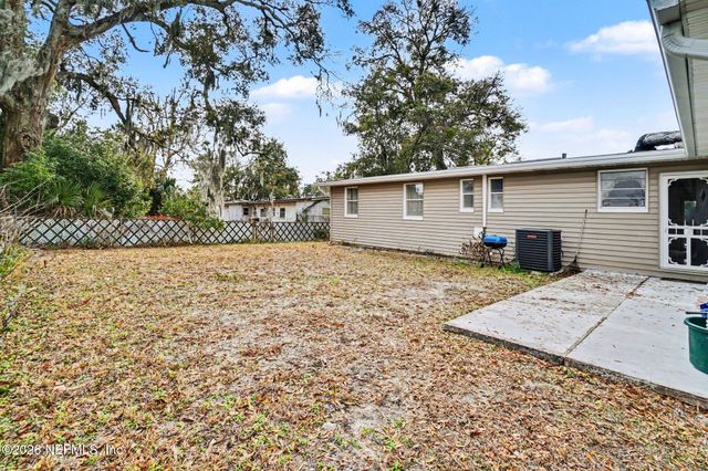 11211 HARLAN Drive, Jacksonville, FL 32218