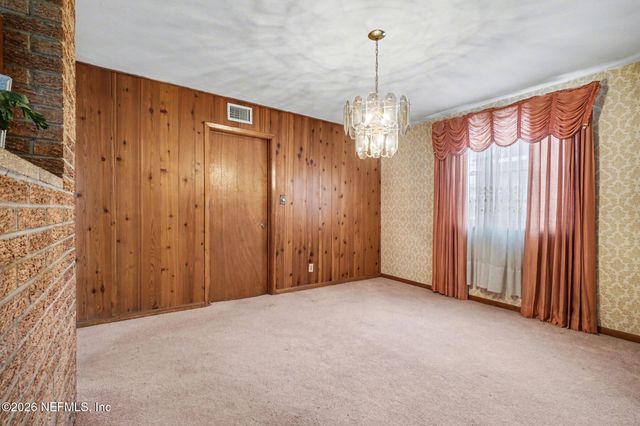 11211 HARLAN Drive, Jacksonville, FL 32218