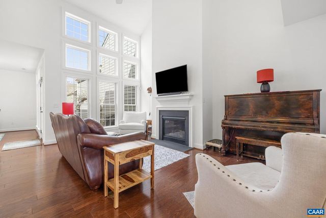 3432 ROWCROSS ST, Crozet, VA 22932