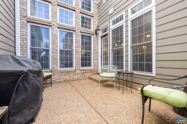 3432 ROWCROSS ST, Crozet, VA 22932