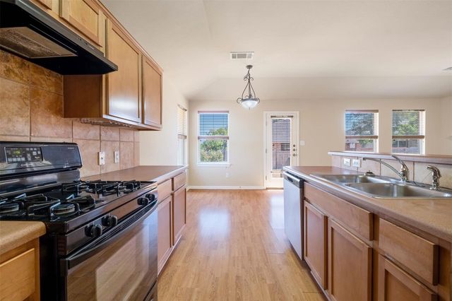 9400 Morgan Creek DR, Austin, TX 78717