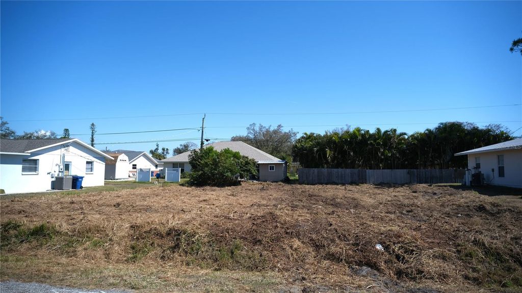 MOHAWK ROAD, Venice, FL 34293