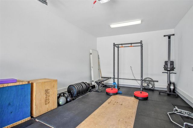 5402 Woodrow Ave B, Austin, TX 78756
