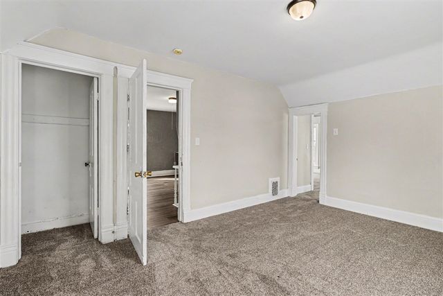 1415 Sherwood Avenue, Kalamazoo, MI 49048