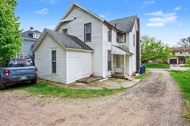 1415 Sherwood Avenue, Kalamazoo, MI 49048