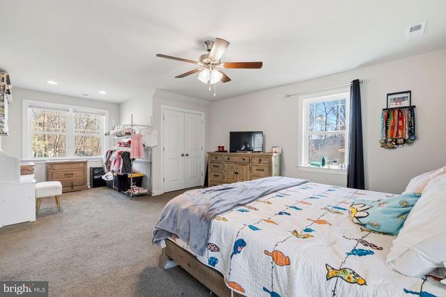 5222 CALVERT CT, Fredericksburg, VA 22407