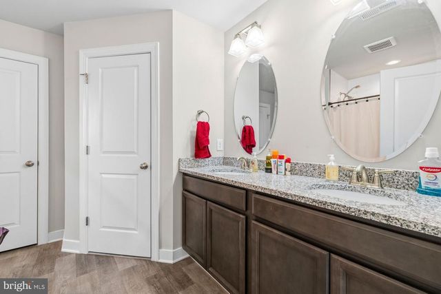 5222 CALVERT CT, Fredericksburg, VA 22407